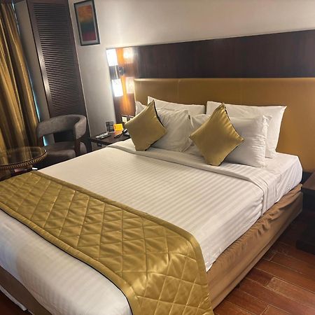Iris The Business Hotel Bangalore Luaran gambar