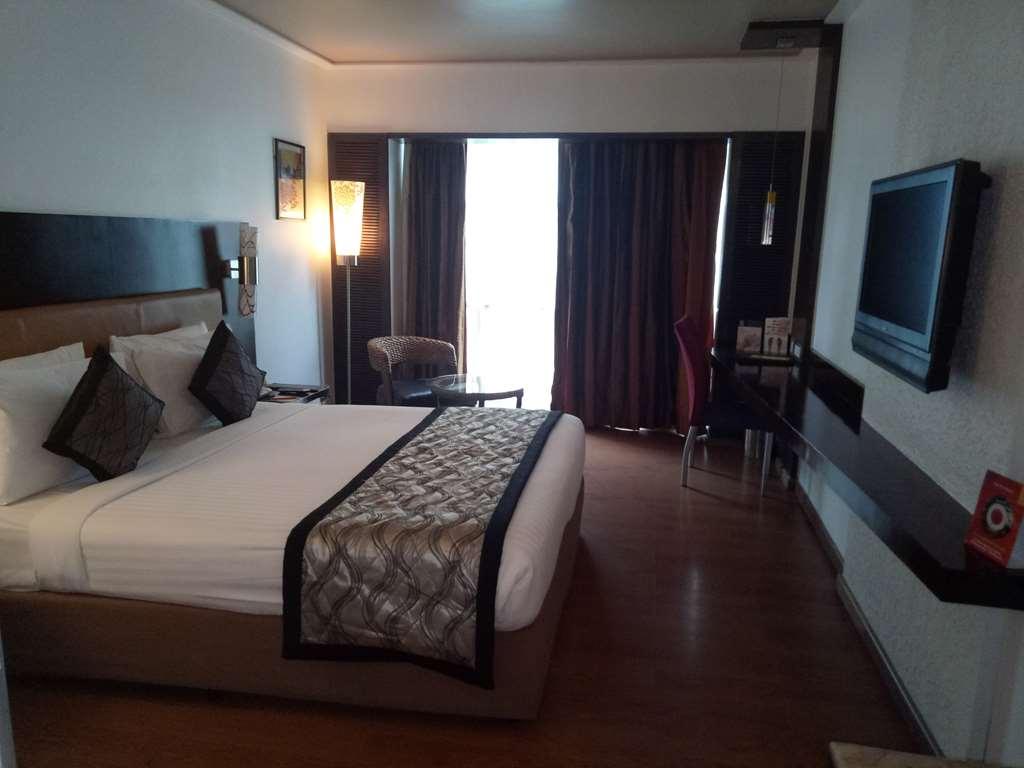 Iris The Business Hotel Bangalore Bilik gambar