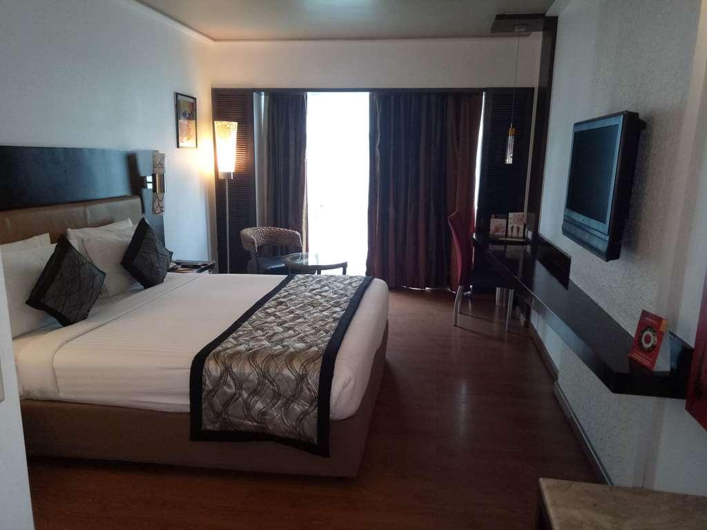Iris The Business Hotel Bangalore Bilik gambar